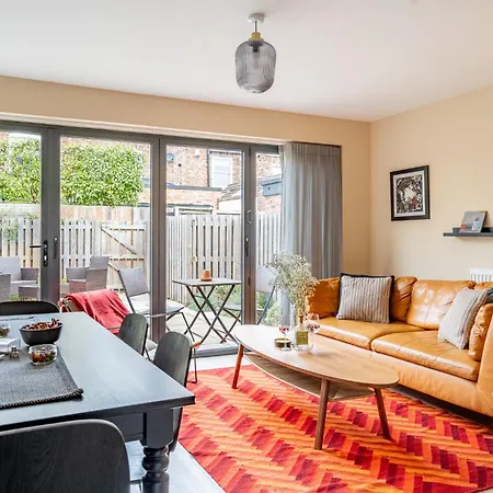 Ferienhaus The Backyard No.2 *