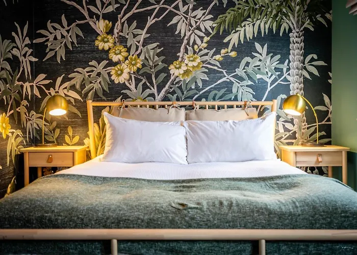 別荘 The Backyard No.2 ヨーク