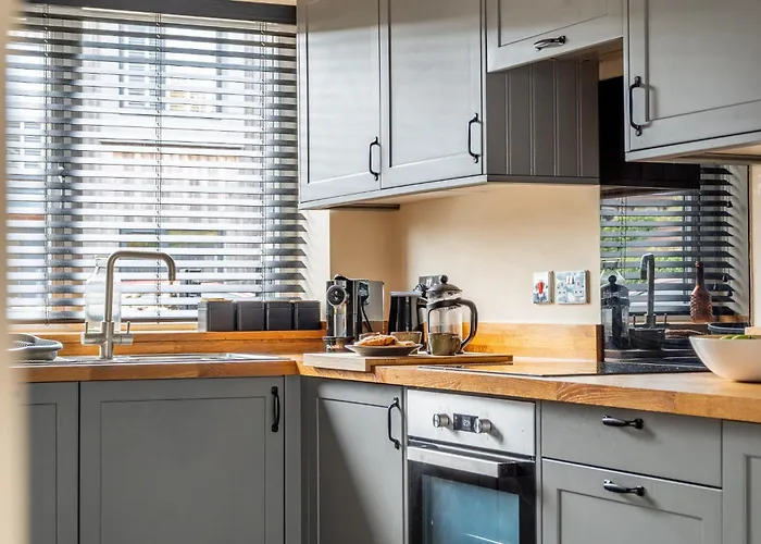 The Backyard No.2 別荘 ヨーク